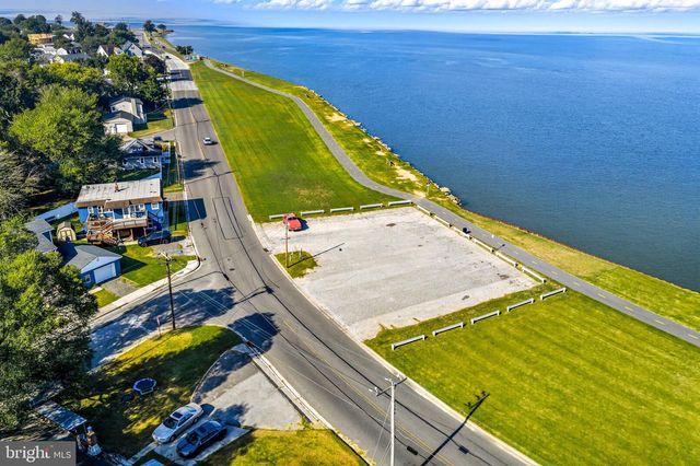 86 DELAWARE DR, Pennsville, NJ 08070