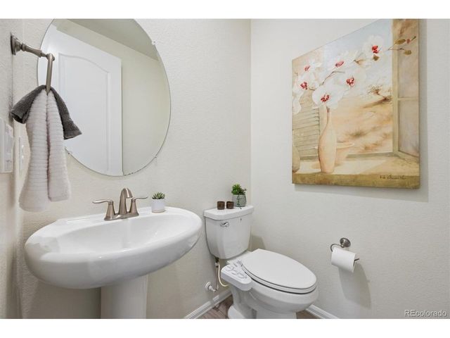 17626 Olive St, Broomfield, CO 80023