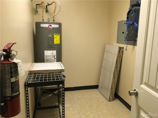 420 W Sam Houston Boulevard, Pharr, TX 78577