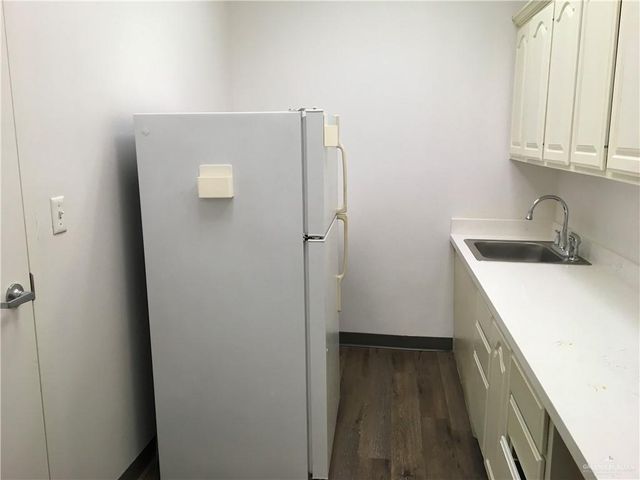 420 W Sam Houston Boulevard, Pharr, TX 78577