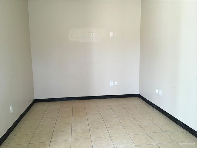 420 W Sam Houston Boulevard, Pharr, TX 78577