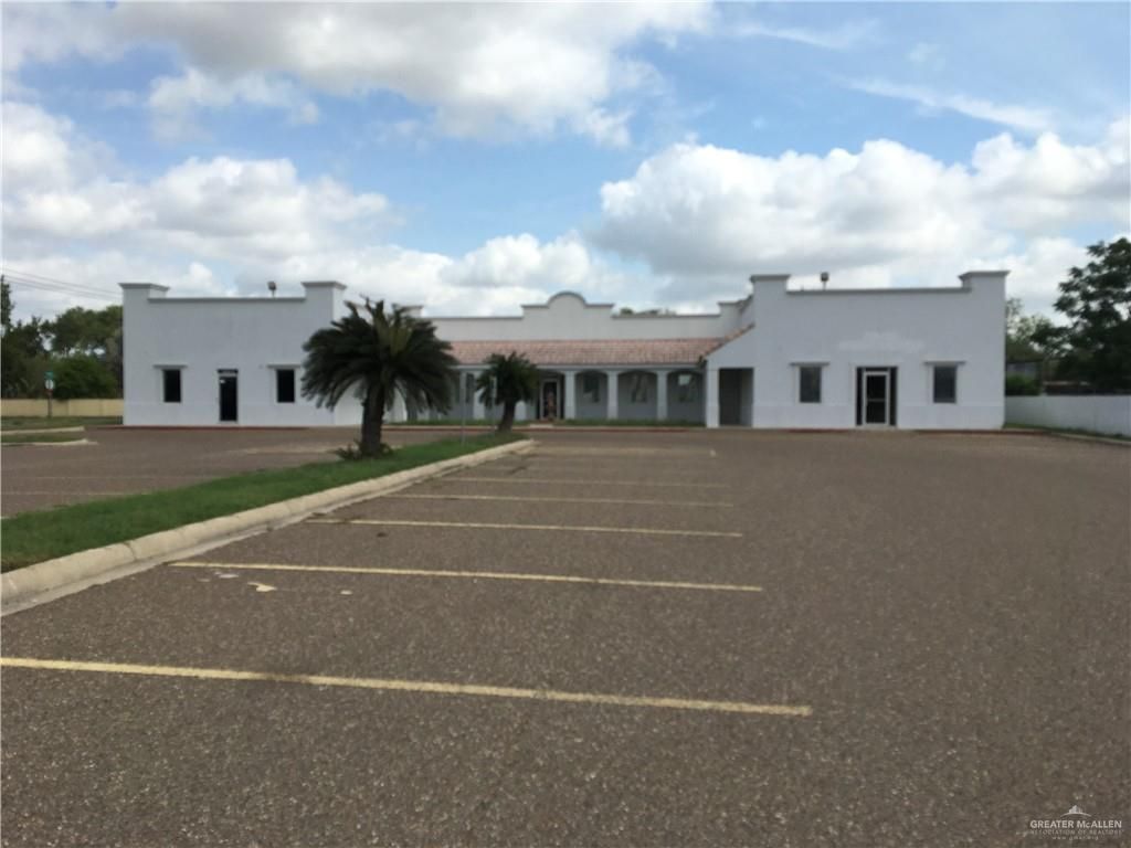 420 W Sam Houston Boulevard, Pharr, TX 78577