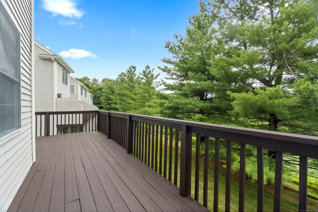 4001 Heartwood Lane 4001, Danbury, CT 06811