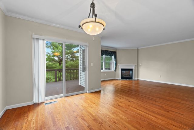 4001 Heartwood Lane 4001, Danbury, CT 06811