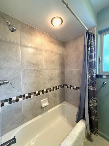 605 Handy Drive, Bay City, MI 48706