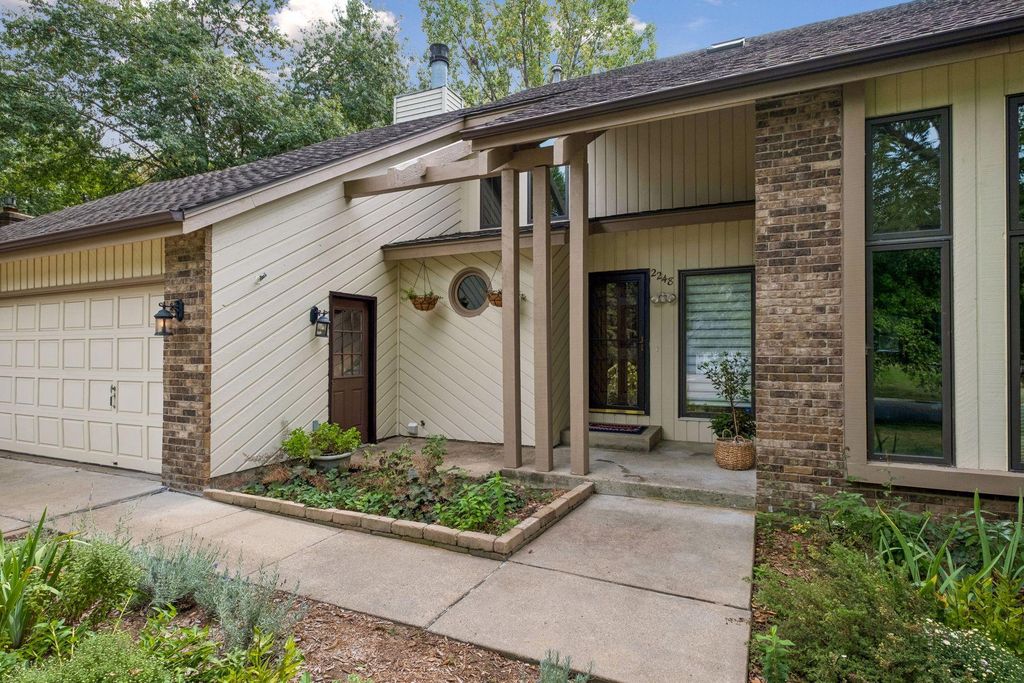 2248 James Street, Eagan, MN 55122 — photo 2