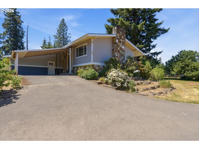 18121 S REDLAND Rd, Oregon City, OR 97045