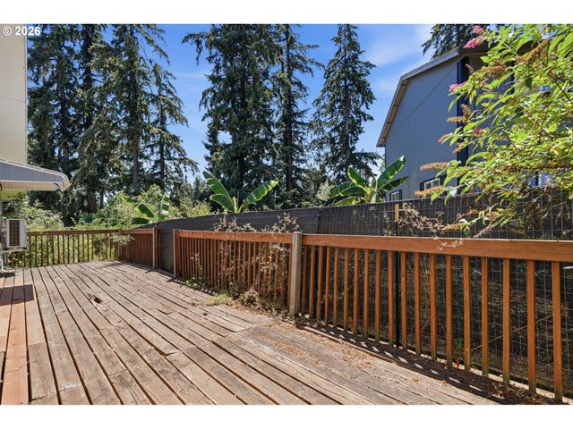 18121 S REDLAND Rd, Oregon City, OR 97045