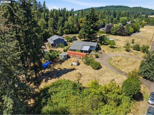18121 S REDLAND Rd, Oregon City, OR 97045