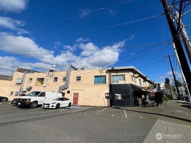 421 Rainier Avenue S, Seattle, WA 98144