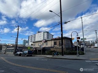 421 Rainier Avenue S, Seattle, WA 98144