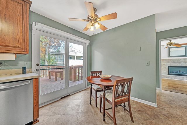 4119 Blue Jay CIR, Roanoke, VA 24018