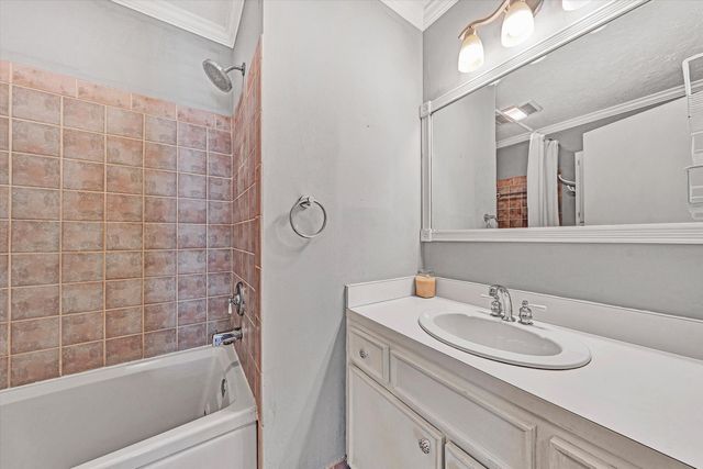 4119 Blue Jay CIR, Roanoke, VA 24018