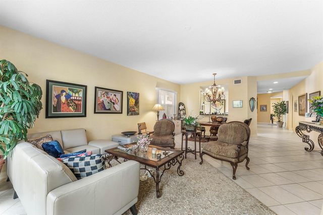 6166 Island Walk B, Boca Raton, FL 33496
