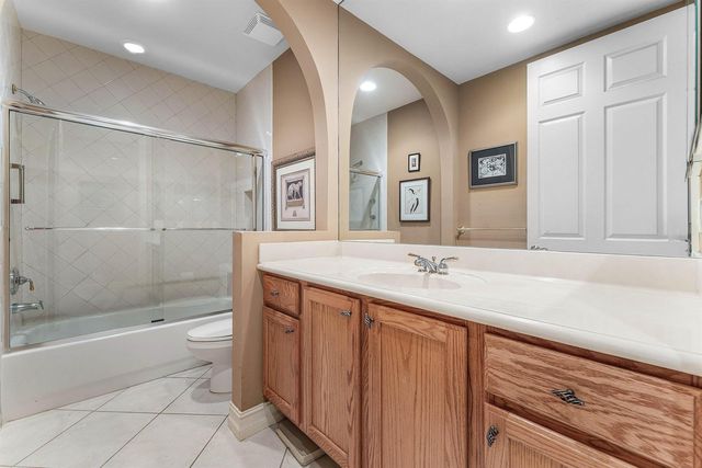 6166 Island Walk B, Boca Raton, FL 33496