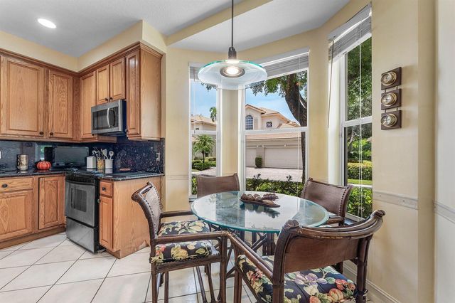 6166 Island Walk B, Boca Raton, FL 33496