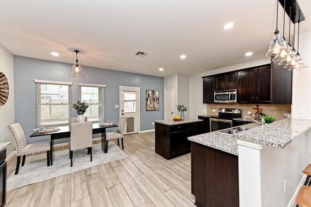 177 Eagle Owl LOOP, Leander, TX 78641