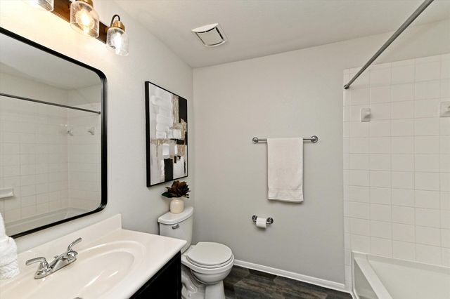 177 Eagle Owl LOOP, Leander, TX 78641