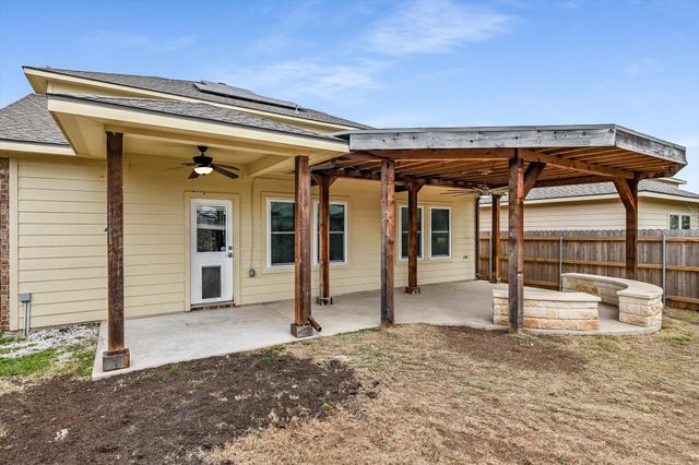 177 Eagle Owl LOOP, Leander, TX 78641