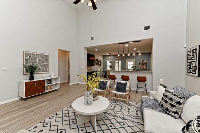 177 Eagle Owl LOOP, Leander, TX 78641