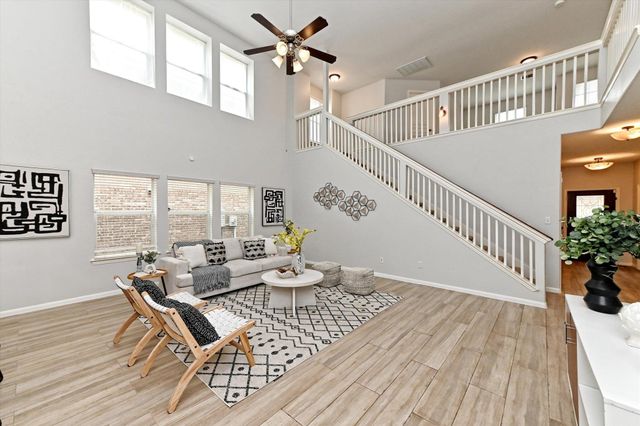 177 Eagle Owl LOOP, Leander, TX 78641