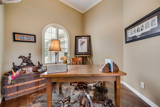 1403 Hickory Drive, Pilot Point, TX 76258