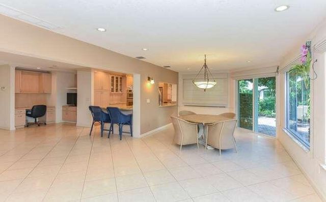 437 French Royale Circle, Atlantis, FL 33462