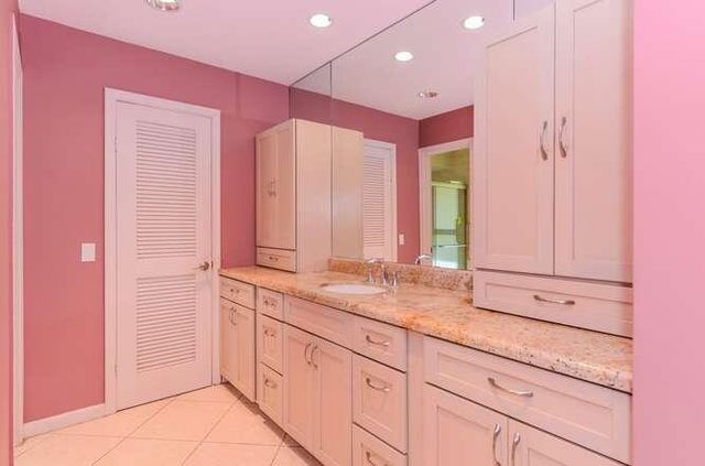 437 French Royale Circle, Atlantis, FL 33462