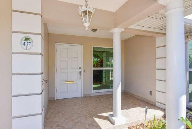 437 French Royale Circle, Atlantis, FL 33462