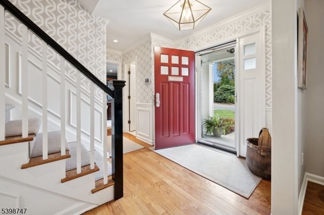 7 Oak Forest Ln, Summit City, NJ 07901