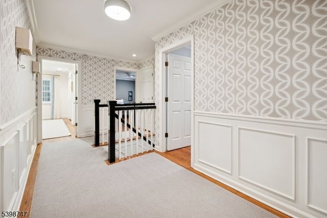 7 Oak Forest Ln, Summit City, NJ 07901