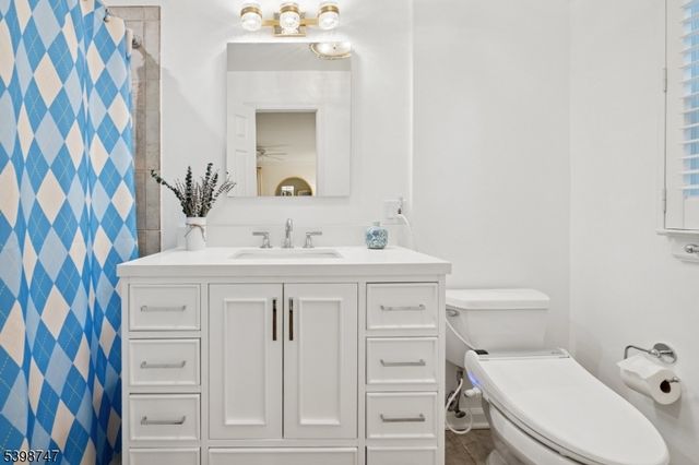 7 Oak Forest Ln, Summit City, NJ 07901