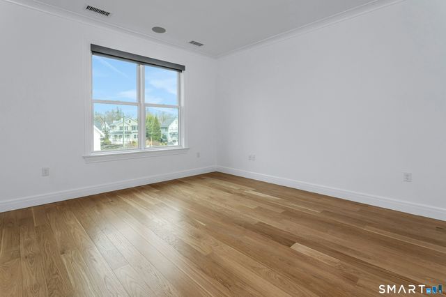 302 Gramercy Park 302, New Canaan, CT 06840