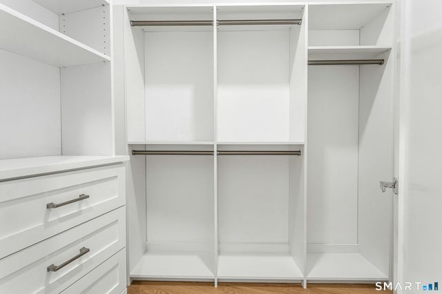 302 Gramercy Park 302, New Canaan, CT 06840