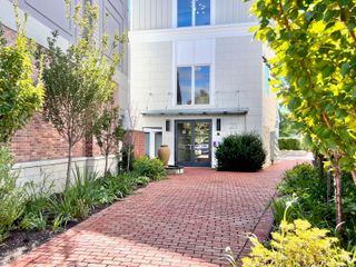302 Gramercy Park 302, New Canaan, CT 06840