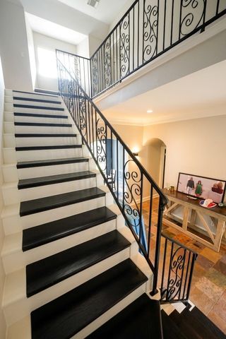 322 Lakeside Boulevard, Sugar Land, TX 77478