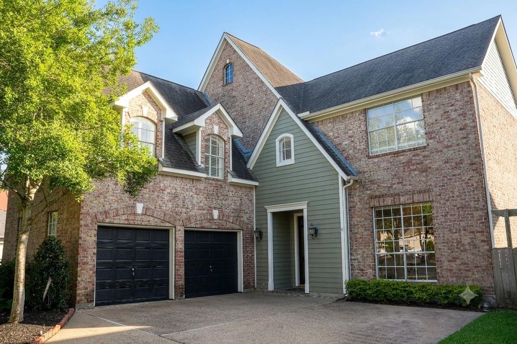 322 Lakeside Boulevard, Sugar Land, TX 77478