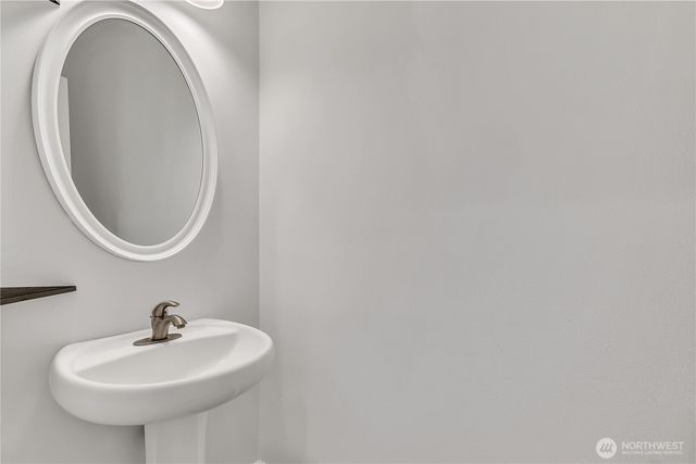 13328 SE 255th Street, Kent, WA 98042