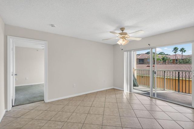 3662 NW Adriatic Lane, Jensen Beach, FL 34957