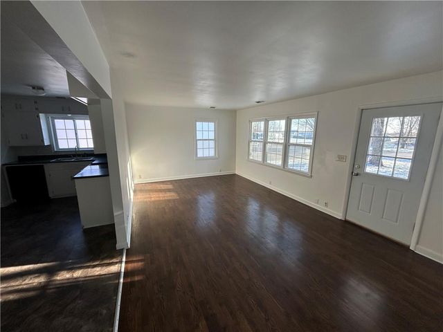 402 N Lee Street, Leeton, MO 64761