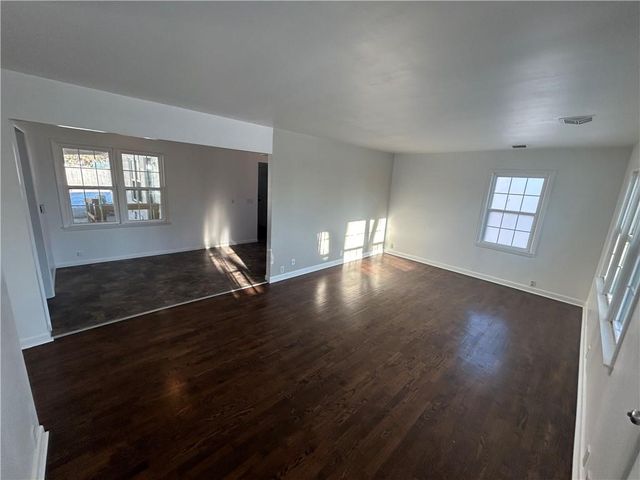 402 N Lee Street, Leeton, MO 64761