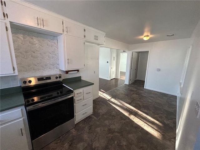 402 N Lee Street, Leeton, MO 64761