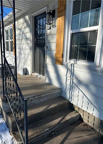 402 N Lee Street, Leeton, MO 64761