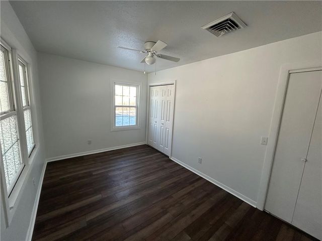 402 N Lee Street, Leeton, MO 64761