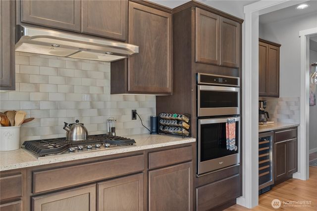 9031 Wyatt Loop SE, Tumwater, WA 98501