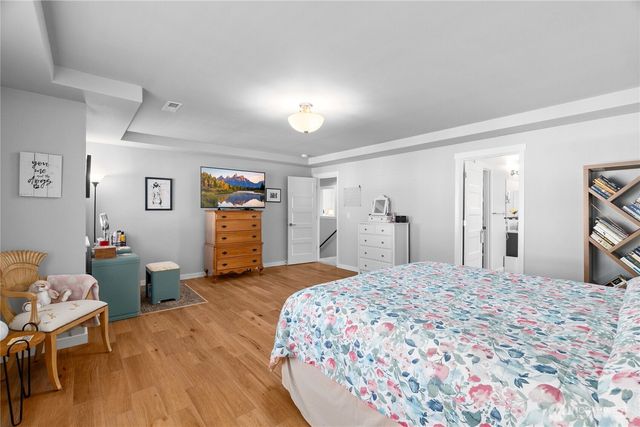 9031 Wyatt Loop SE, Tumwater, WA 98501