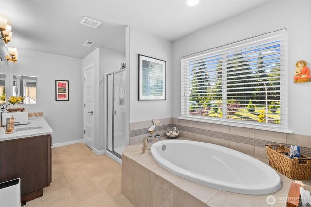9031 Wyatt Loop SE, Tumwater, WA 98501