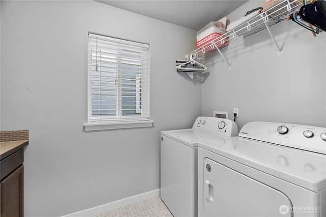 9031 Wyatt Loop SE, Tumwater, WA 98501