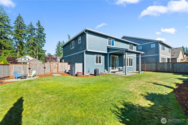 9031 Wyatt Loop SE, Tumwater, WA 98501