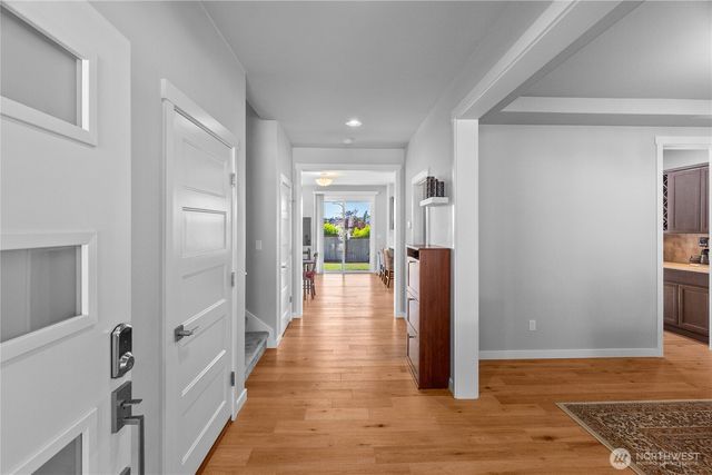 9031 Wyatt Loop SE, Tumwater, WA 98501